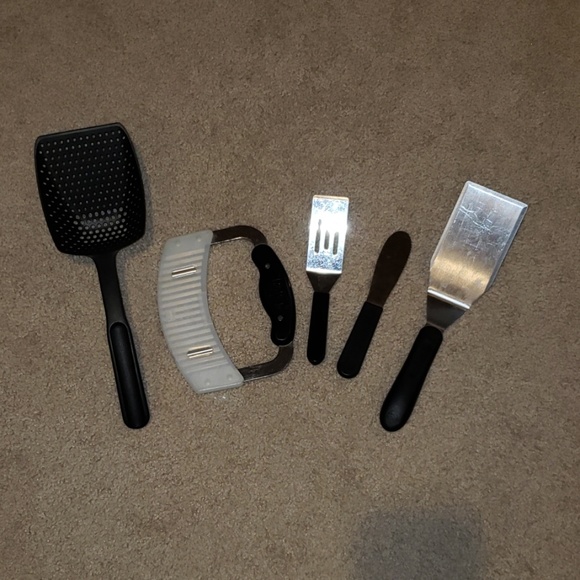 Pampered Chef Other - Lot of Pampered Chef Kitchen Tools